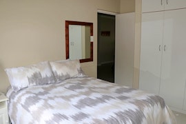 Still Bay Accommodation at Stilbaai se Visvywers Woonstelle | Viya