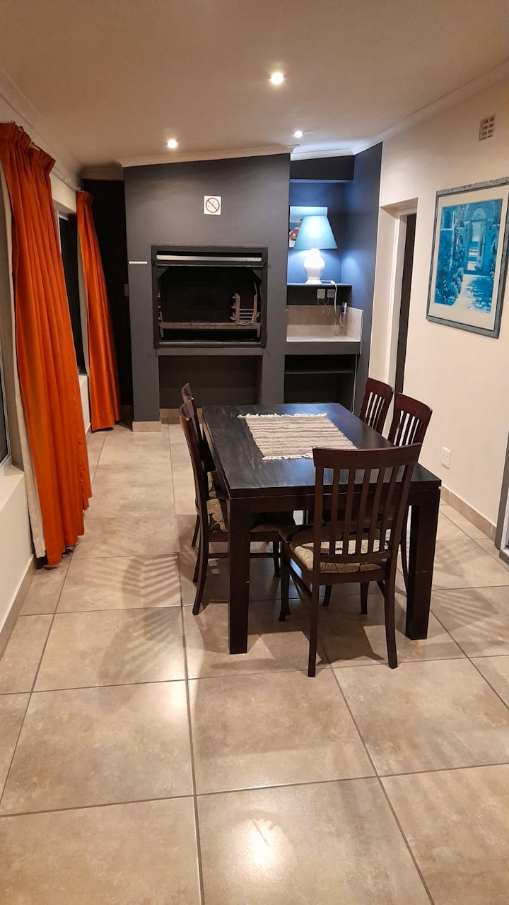 Cape Town Accommodation at 8 on Penguin | Viya