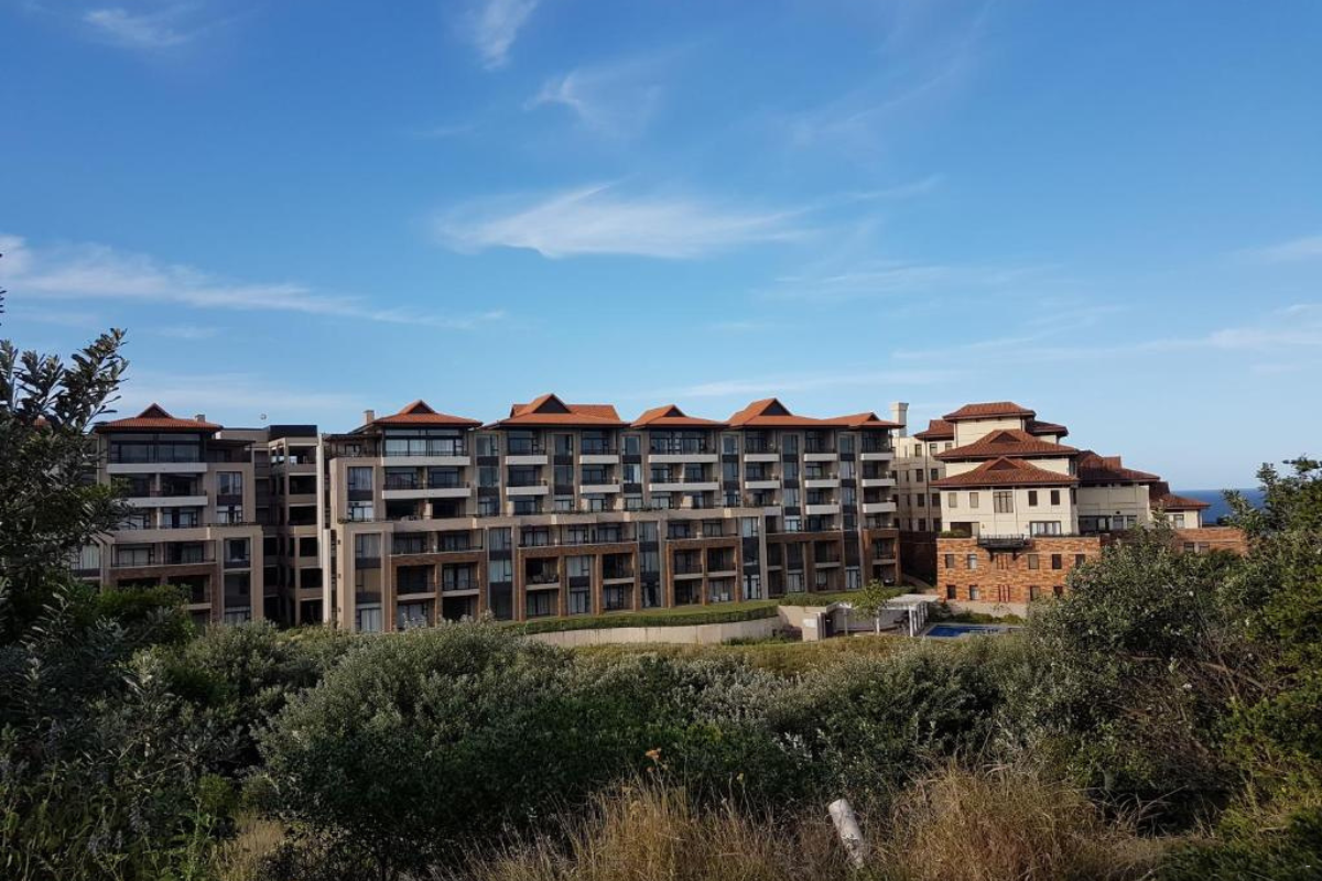 Zimbali Suites 304 image no 1 of 12