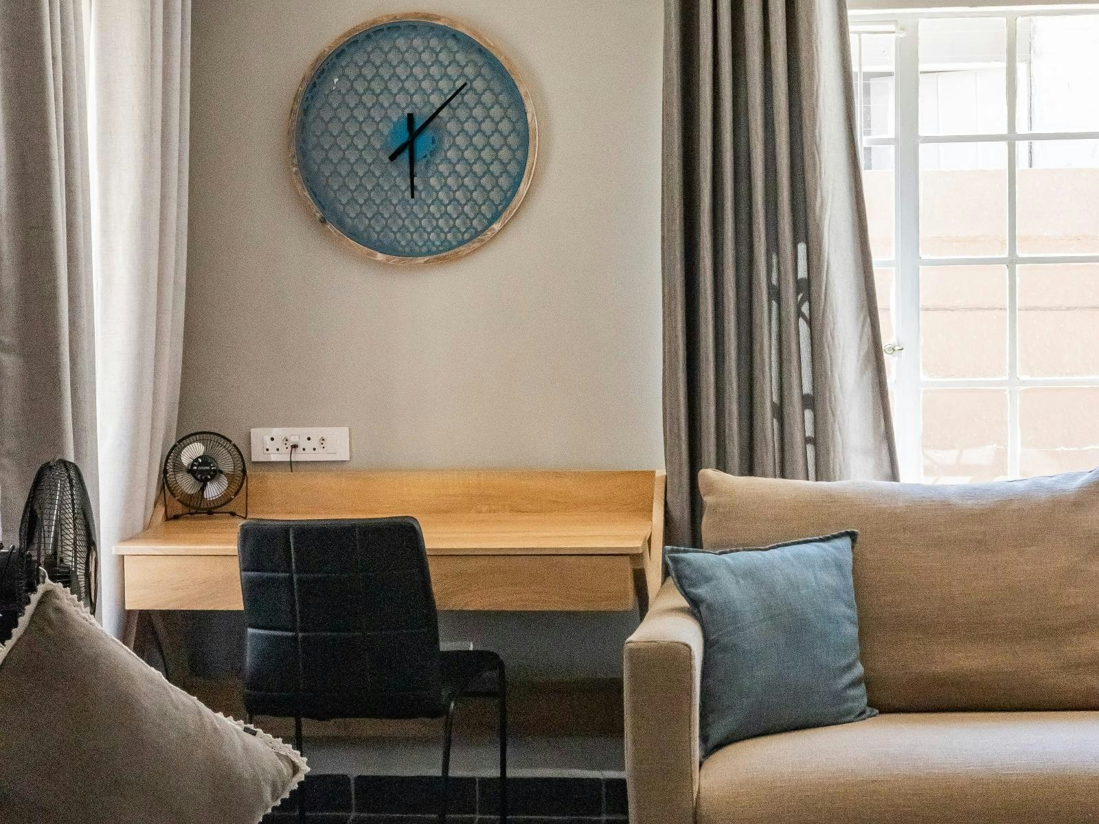 Modern Farm Stays 16A Swart Street image no 3 of 9