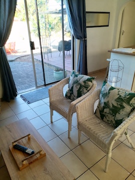 Northern Suburbs Accommodation at Palm Cottage | Viya