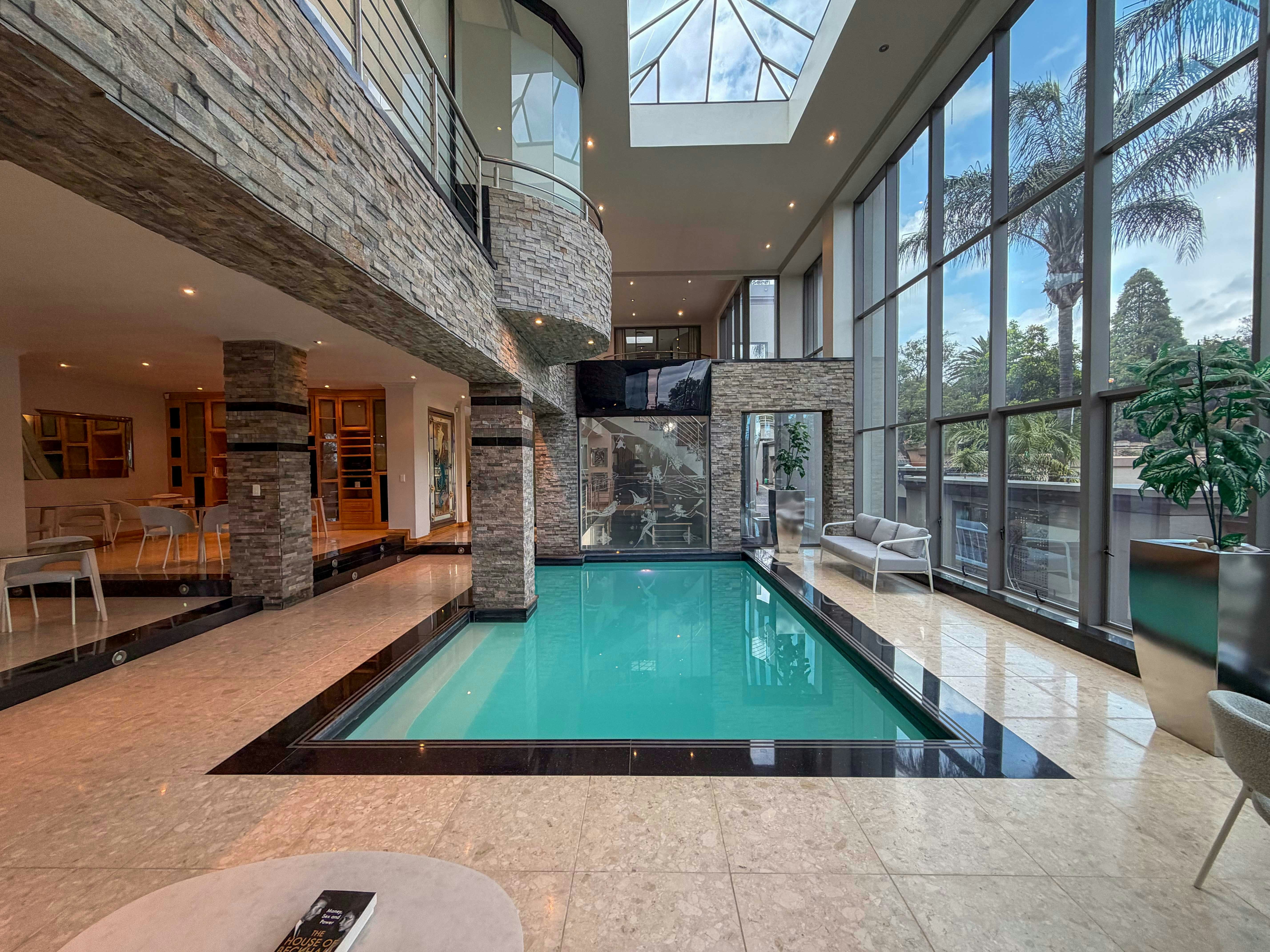 Silva Villa image no 5 of 33