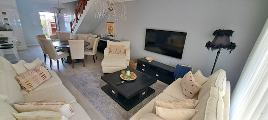 Bloubergstrand Accommodation at  | Viya