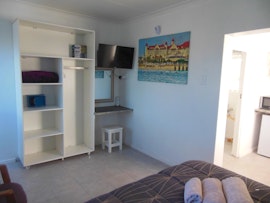 Clarendon Marine Accommodation at Eagles Rest | Viya