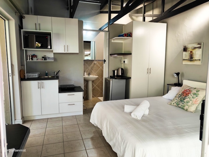 Northern Suburbs Accommodation at D'urbanmist Luxury Self-Catering Guest House | Viya