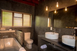 Lowveld Accommodation at  | Viya