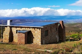 Western Cape Accommodation at Boesmanskloof Bellreed Cottage - No.8 | Viya