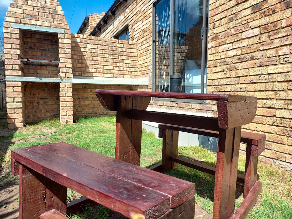 Cradle Of Humankind Accommodation at  | Viya