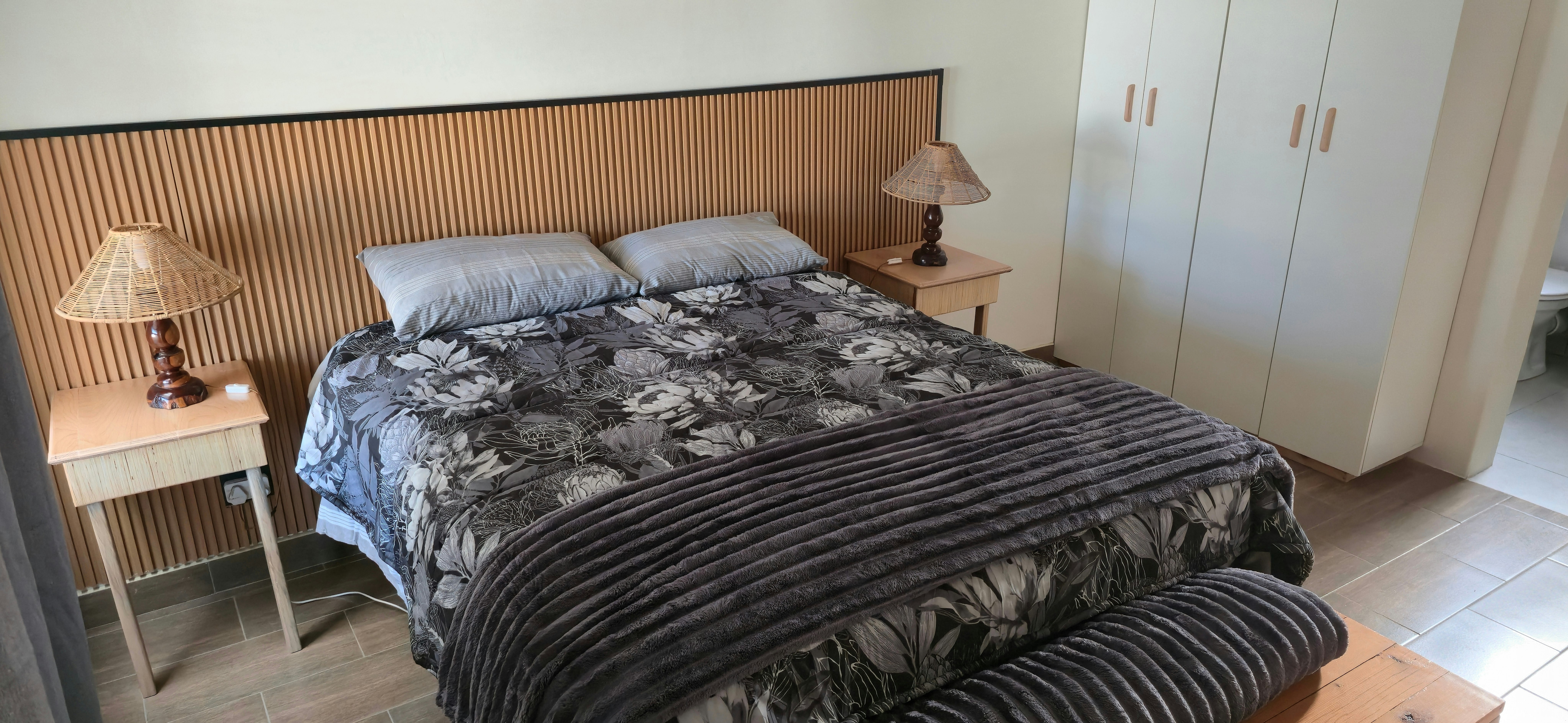 Mitzi's Place image no 8 of 17