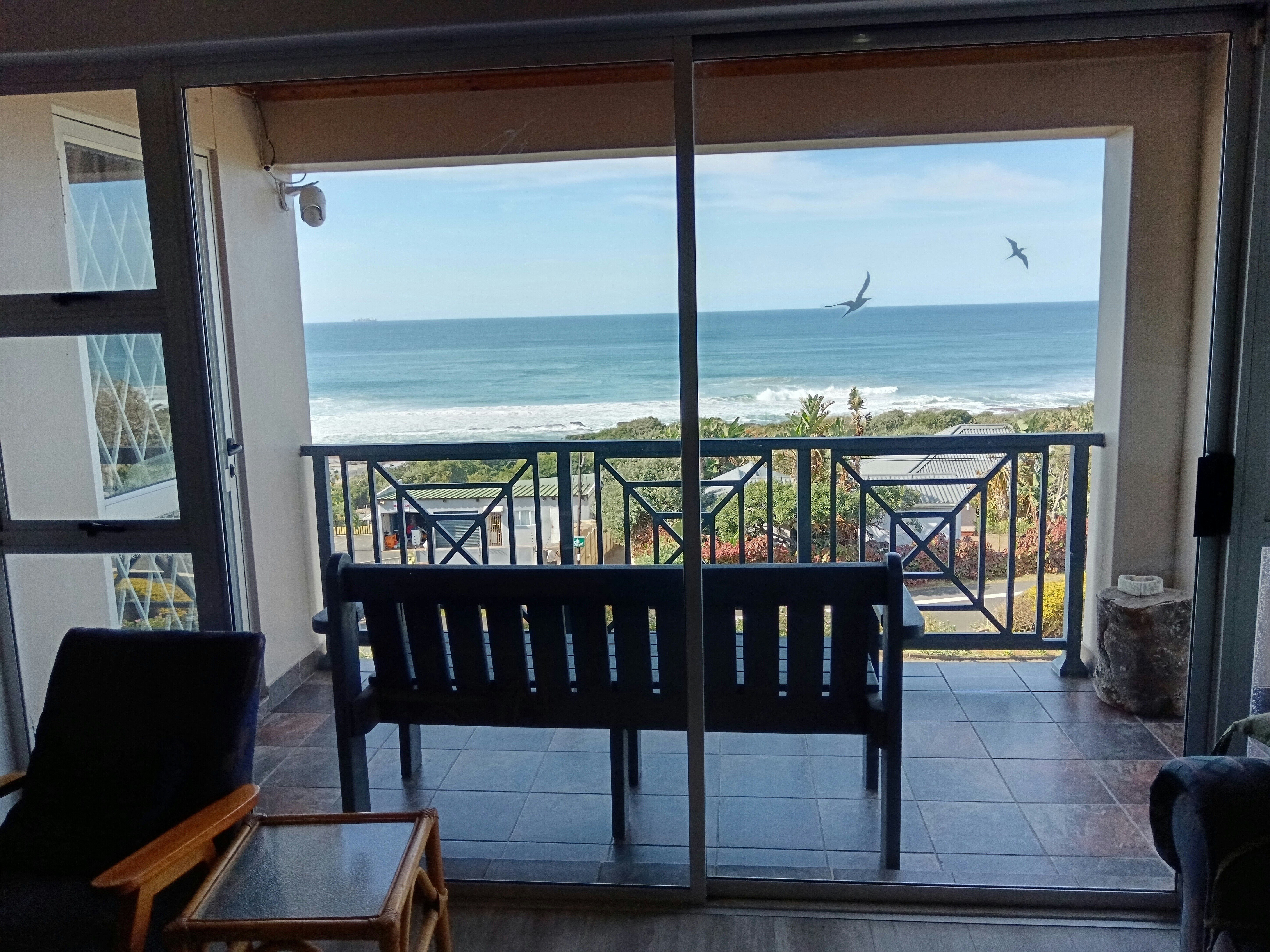 Cheers! 2-Bedroom Ocean View Apartment image no 37 of 39