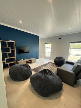 Overberg Accommodation at The Lake House - Theewaterskloof Golf Estate | Viya