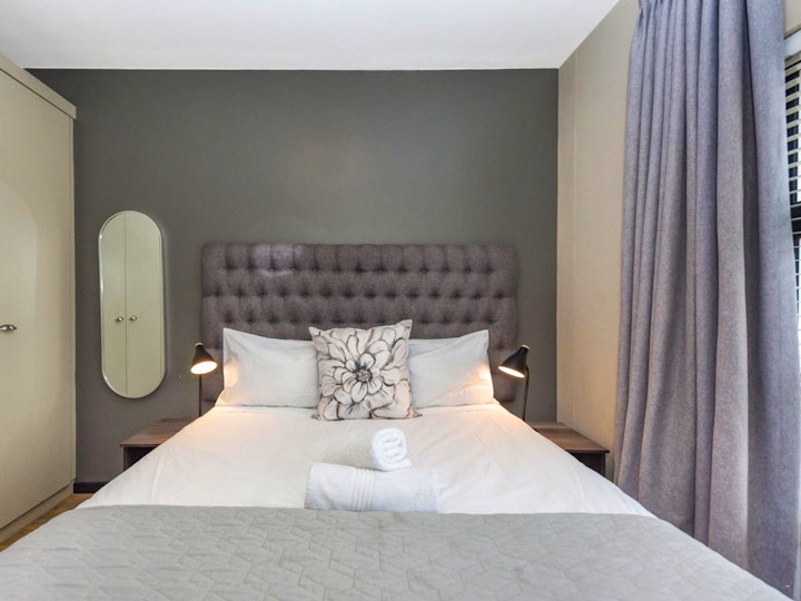 Johannesburg Accommodation at Easy Stay - Vantage 317 | Viya
