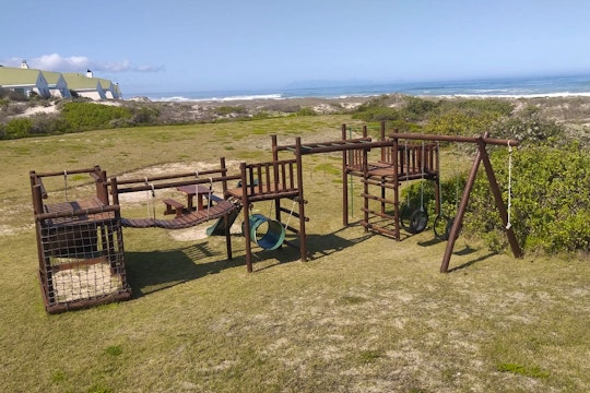 Bird's Haven Beach House