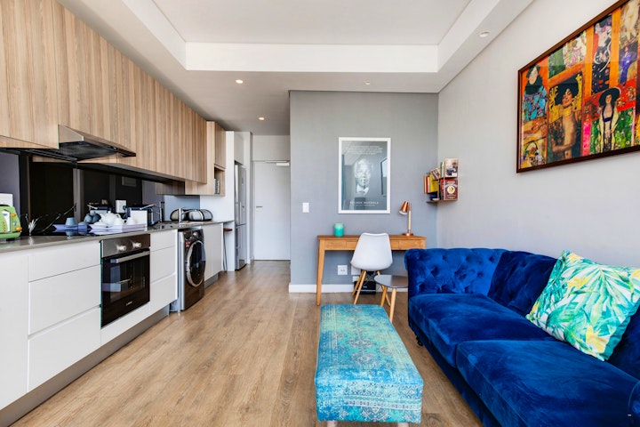 Cape Town Accommodation at Eclectic-blue City View Apartment | Viya
