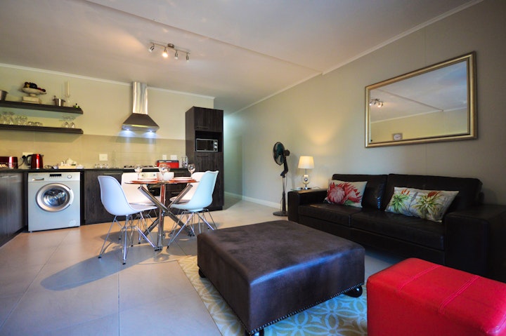 Cape Town Accommodation at Mayfair 143 | Viya