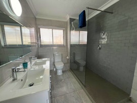 Ballito Accommodation at 203 Kenwyn on Sea | Viya