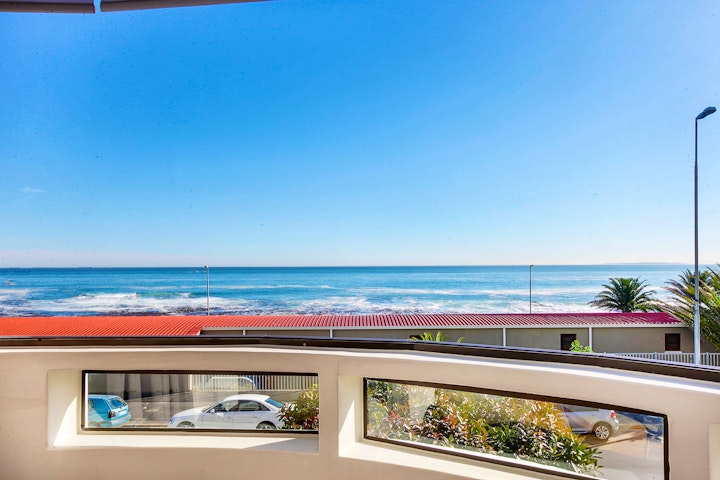 Cape Town Accommodation at Sea View Apartment on the Promenade | Viya