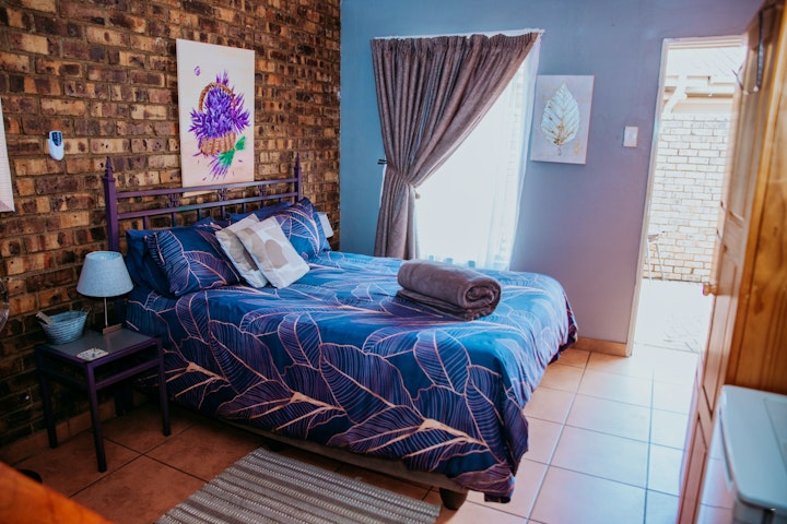 Middelburg Accommodation at Stay at 12 Guest House and Selfcatering Accomodation | Viya