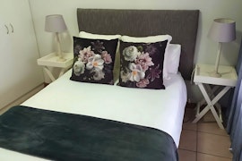 Struisbaai Accommodation at My Struis Huis | Viya