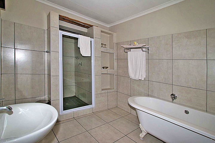 Randburg Accommodation at 84 on 4th Guest House | Viya