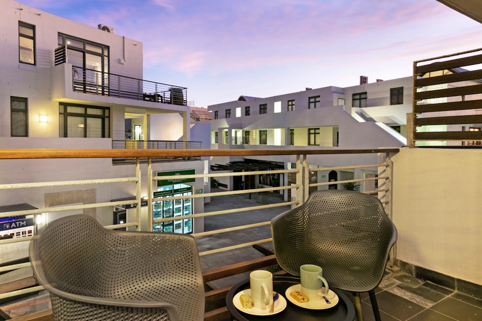 Bloubergstrand Accommodation at  | Viya