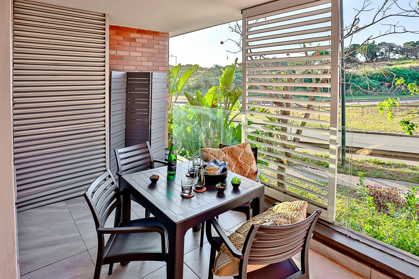Stylish Sibaya Apartment | Pool & Inverter image no 31 of 31