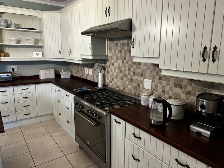 Overberg Accommodation at Struisbaai Beach House | Viya