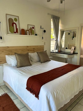 Margate Accommodation at Breaking Wave Hide Away - Wild Season | Viya