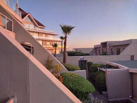 Bloubergstrand Accommodation at Beach Living Cabana | Viya