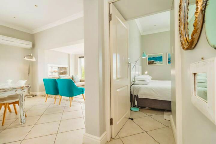 Western Cape Accommodation at Palms Manor | Viya