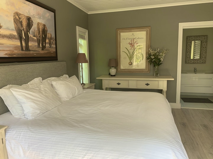 Cape Town Accommodation at One Oak Guest House | Viya