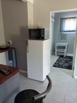 Northern Suburbs Accommodation at Gizelle | Viya