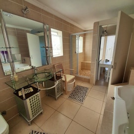 Jeffreys Bay Accommodation at  | Viya