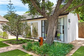 Southern Suburbs Accommodation at Garden Retreat | Viya