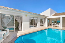 Bloubergstrand Accommodation at J's Audacious Living | Viya