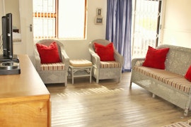 Hermanus Accommodation at Heerlike Onrus Huis | Viya