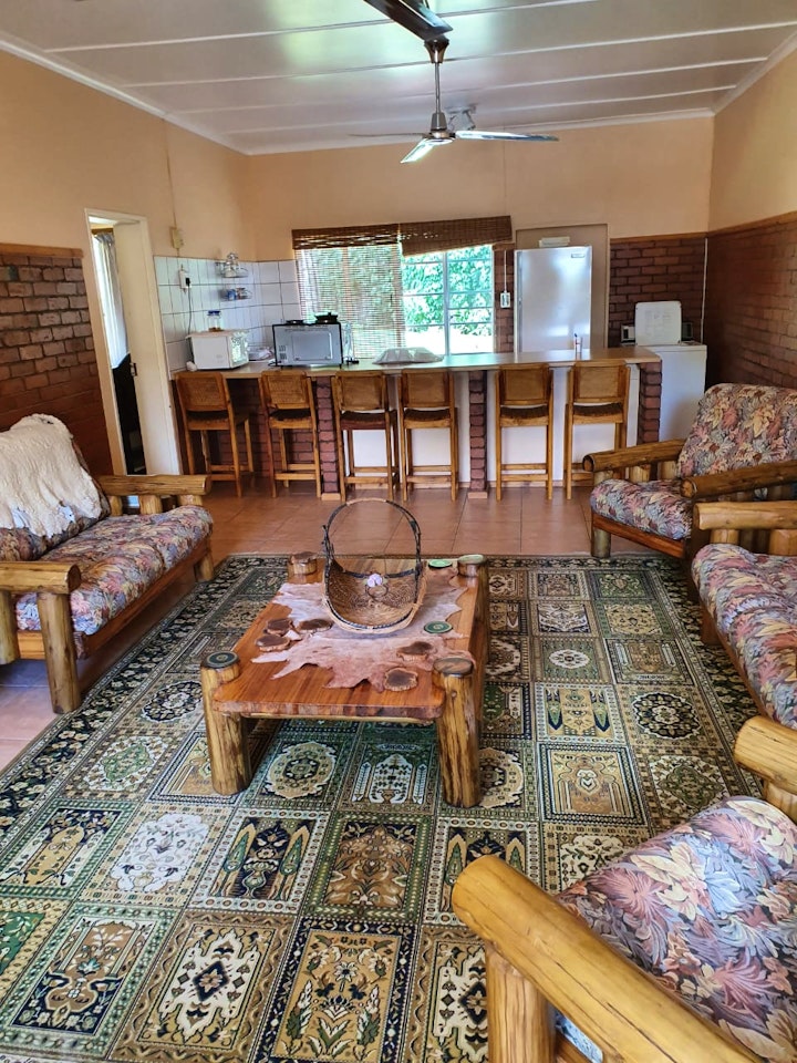 Karoo Accommodation at Mieliefontein | Viya