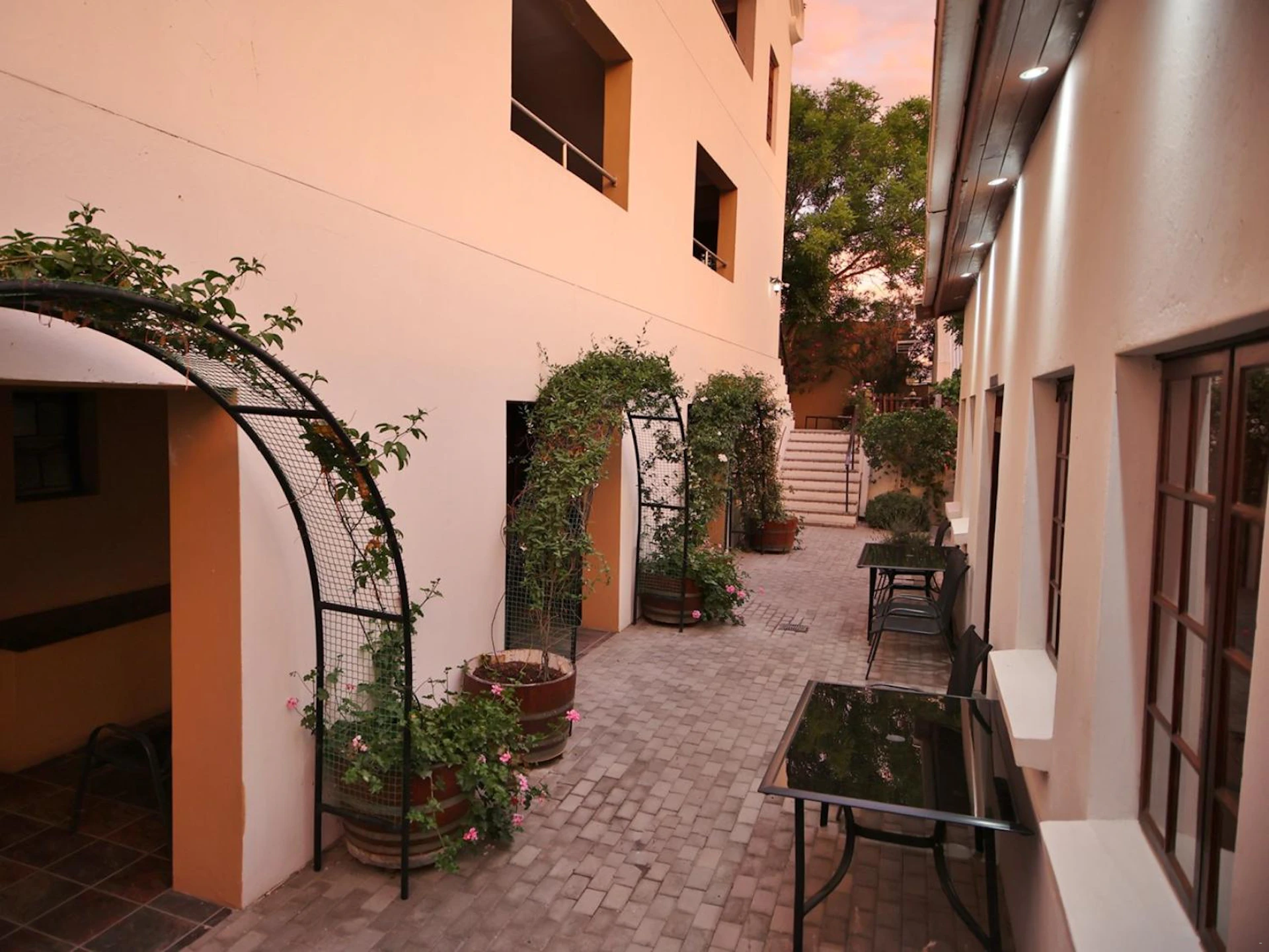 Queen Manor Boutique Guest House gallery
