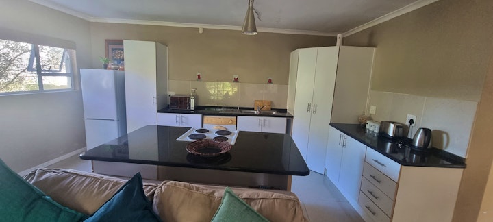 Western Cape Accommodation at Cycads Self-catering 6 | Viya