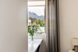 Stellenbosch Accommodation at Spacious Central Apartment | Viya