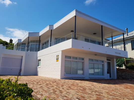 Hermanus Accommodation at  | Viya