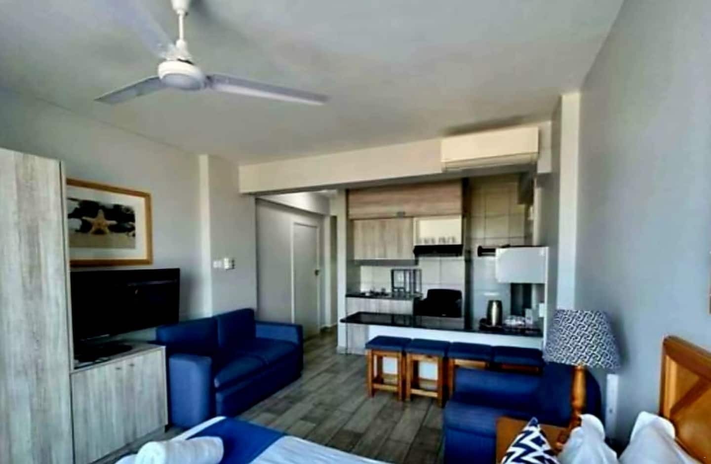 Shaka Shores Apartment 4C image no 5 of 10