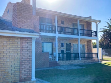 Jeffreys Bay Accommodation at  | Viya