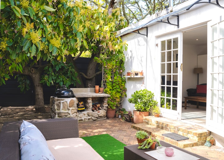 Cape Town Accommodation at Nirvana Cottage | Viya