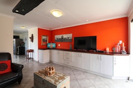 Jeffreys Bay Accommodation at Ocean Symphony | Viya