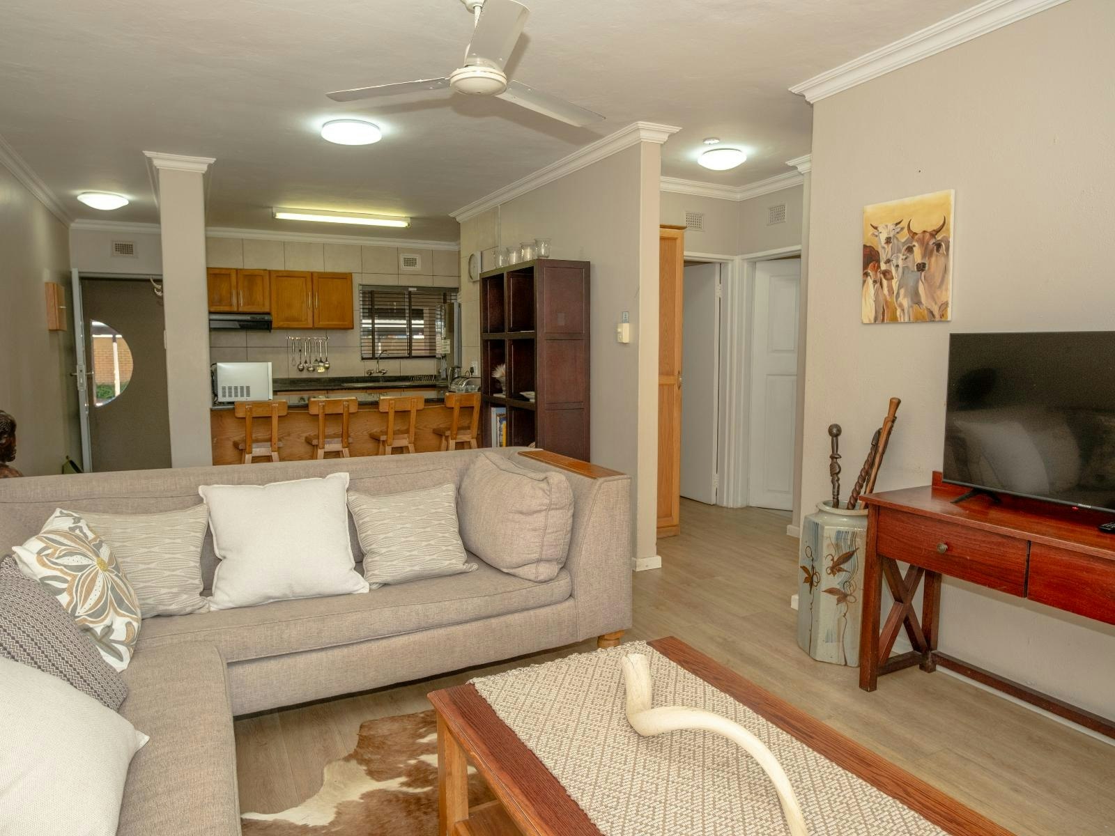 Lakeview Cabanas - Unit 8 image no 9 of 38