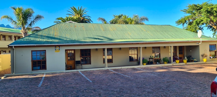 Western Cape Accommodation at Hexberg Cottage | Viya