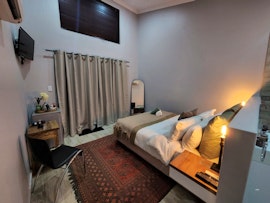 Naval Hill Accommodation at  | Viya