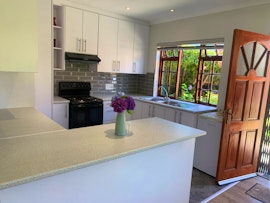 Southern Suburbs Accommodation at Ballykeep Cottage | Viya