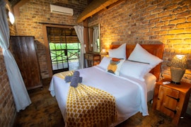 Kruger National Park South Accommodation at Adventure Bush House | Viya